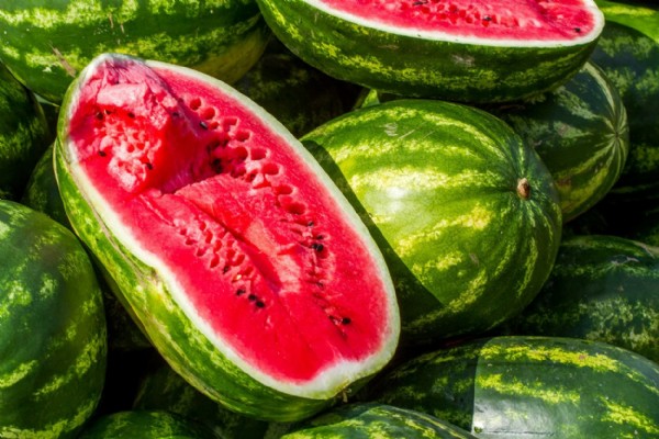 İyi karpuz nasıl seçilir? Karpuzun iyisi nasıl anlaşılır? Karpuz nasıl seçilir?